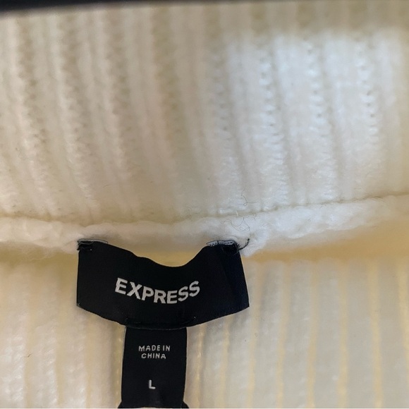 NWT Express Argyle Knit Recycled Polyester Cropped Long Sleeve Mock Neck Sweater - Picture 3 of 11